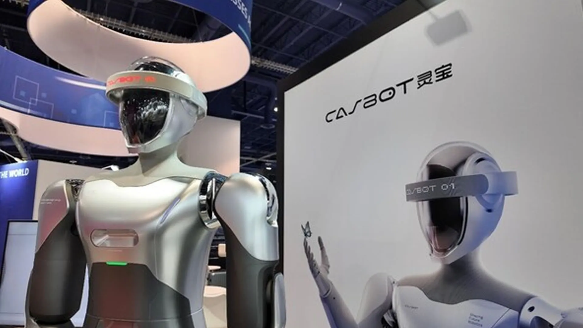 CASBOT 01